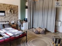 Finca mit Haus in Beas, Huelva / Condado kaufen - Energieautarke Finca in Lobera: 192 m² Wohnfläche, eigener Solarstrom und Wasserversorgung - Bild 12